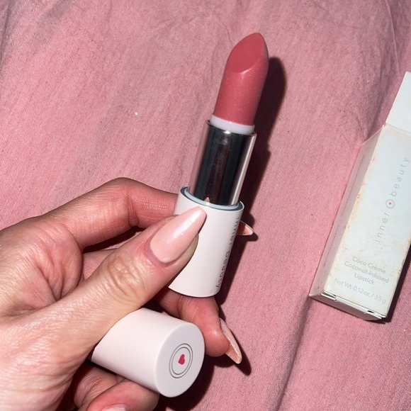 NEW Inner Beauty Coco Creme Lipstick in Sweet Pea - Picture 4 of 7